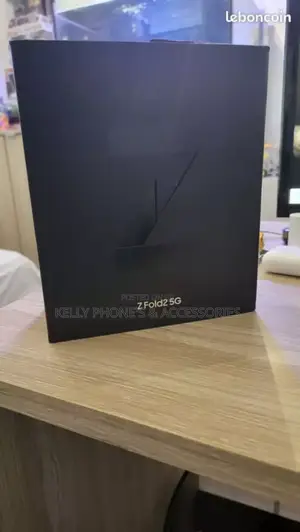 New Samsung Galaxy Z Fold 2 256 GB Black