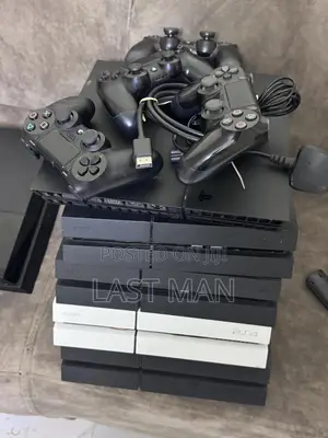 Playstation 4 Standard 500gig With One Pad 4 Games Fc26 Gta v Mk 11