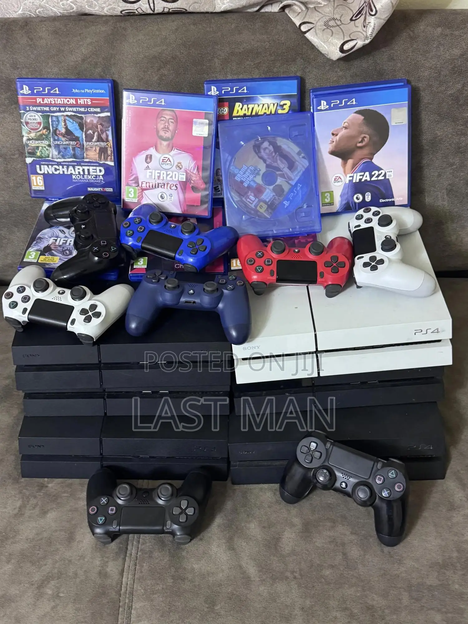 Playstation 4 Standard 500gig With One Pad 4 Games Fc26 Gta v Mk 11