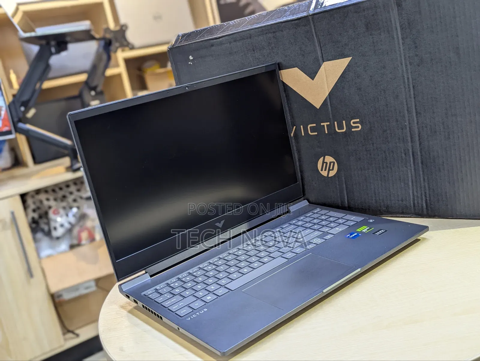New Laptop HP Victus 16 16GB Intel Core i7 SSD 512GB