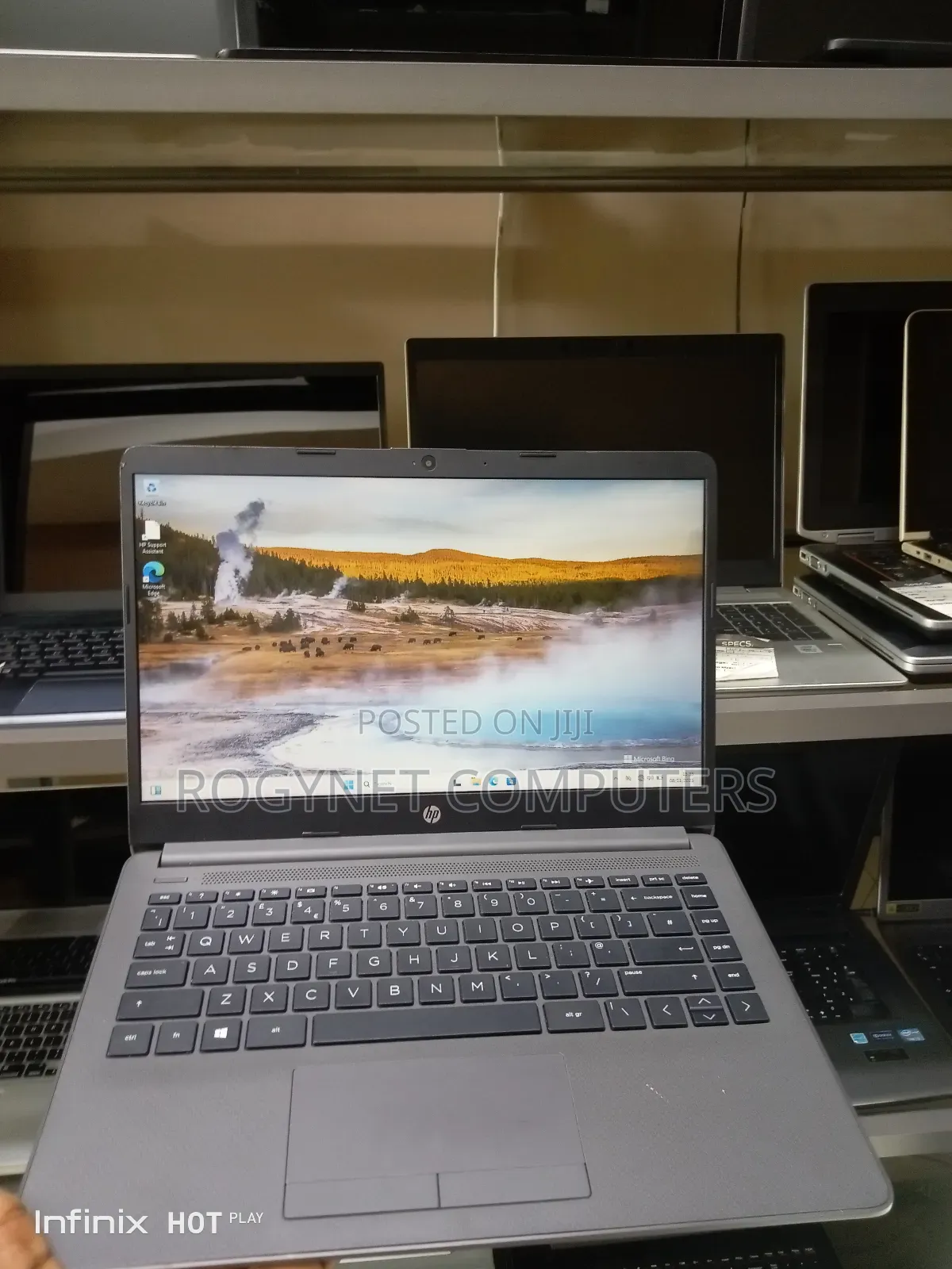 Laptop HP 245 G3 8GB AMD SSD 128GB