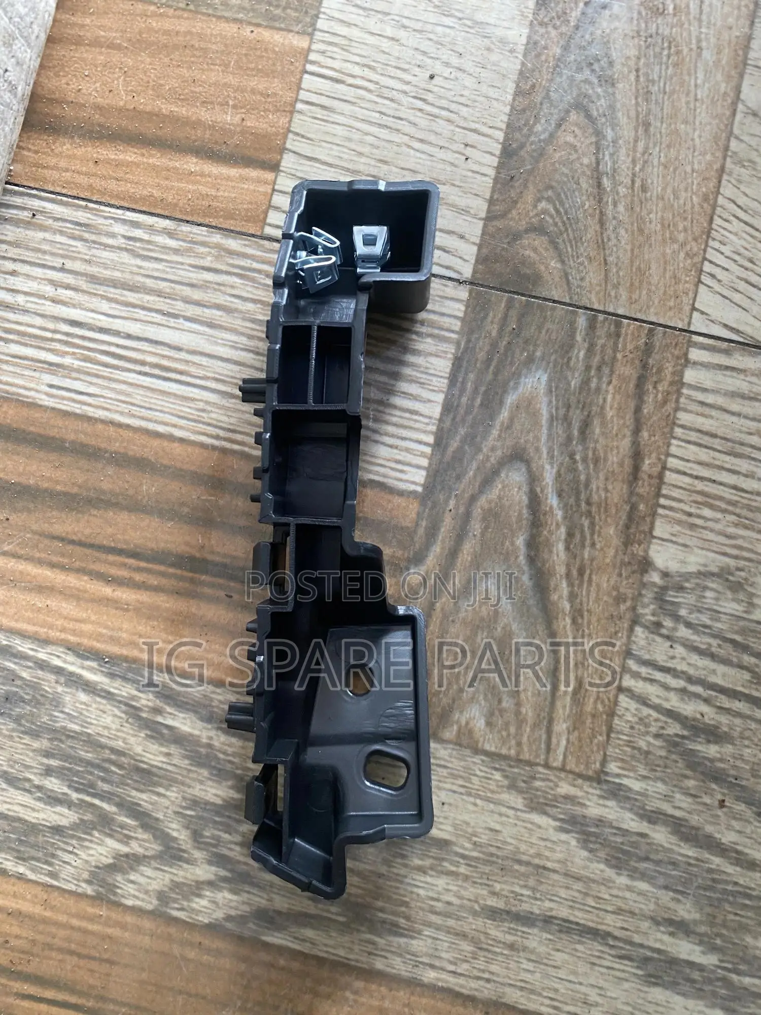 Chevrolet Malibu 2016-2022 Front Bumper Bracket