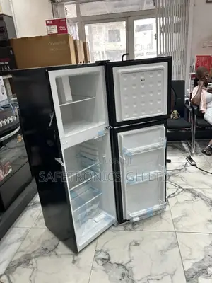 Check Out 136 Liters Mirror Finish Black Pearl Pf -216tbg Fridge