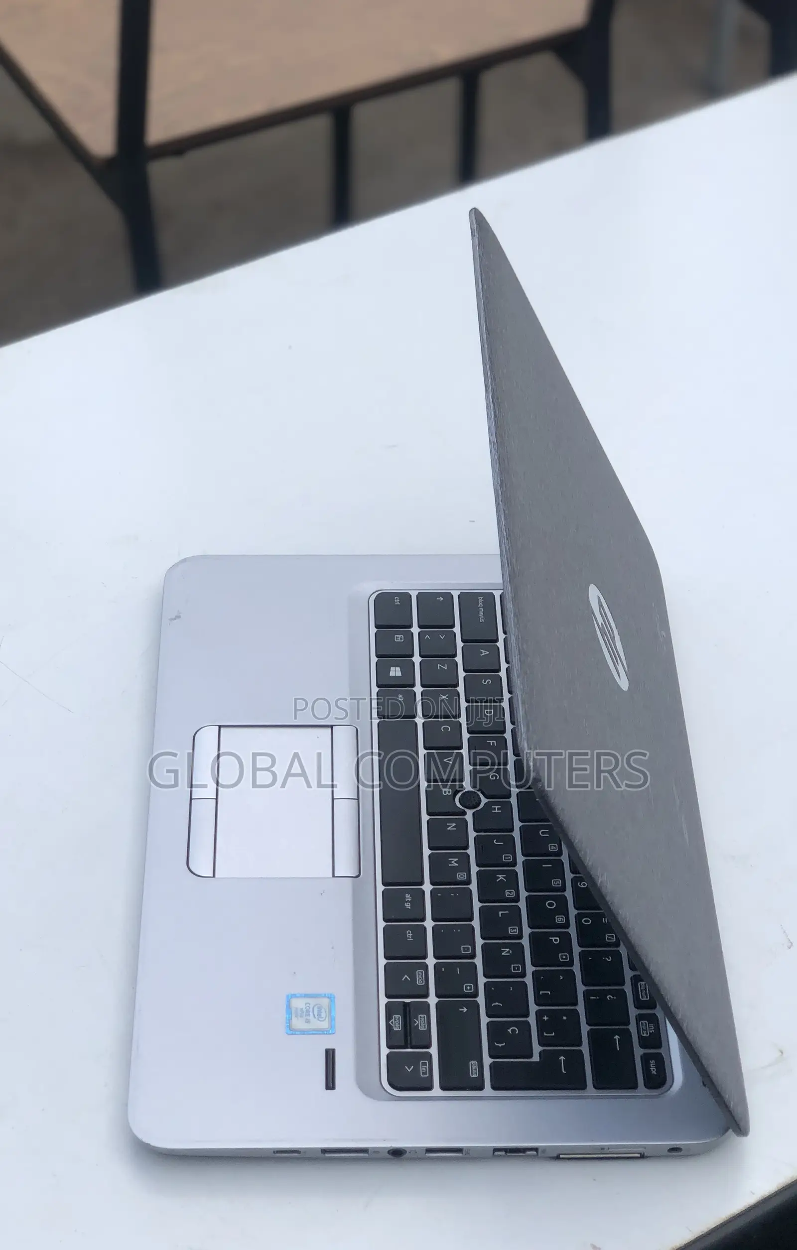 Laptop HP EliteBook 820 G3 8GB Intel Core i5 HDD 500GB