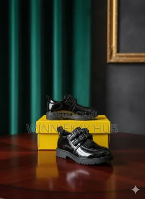 Double Buckle Mirror Shoe