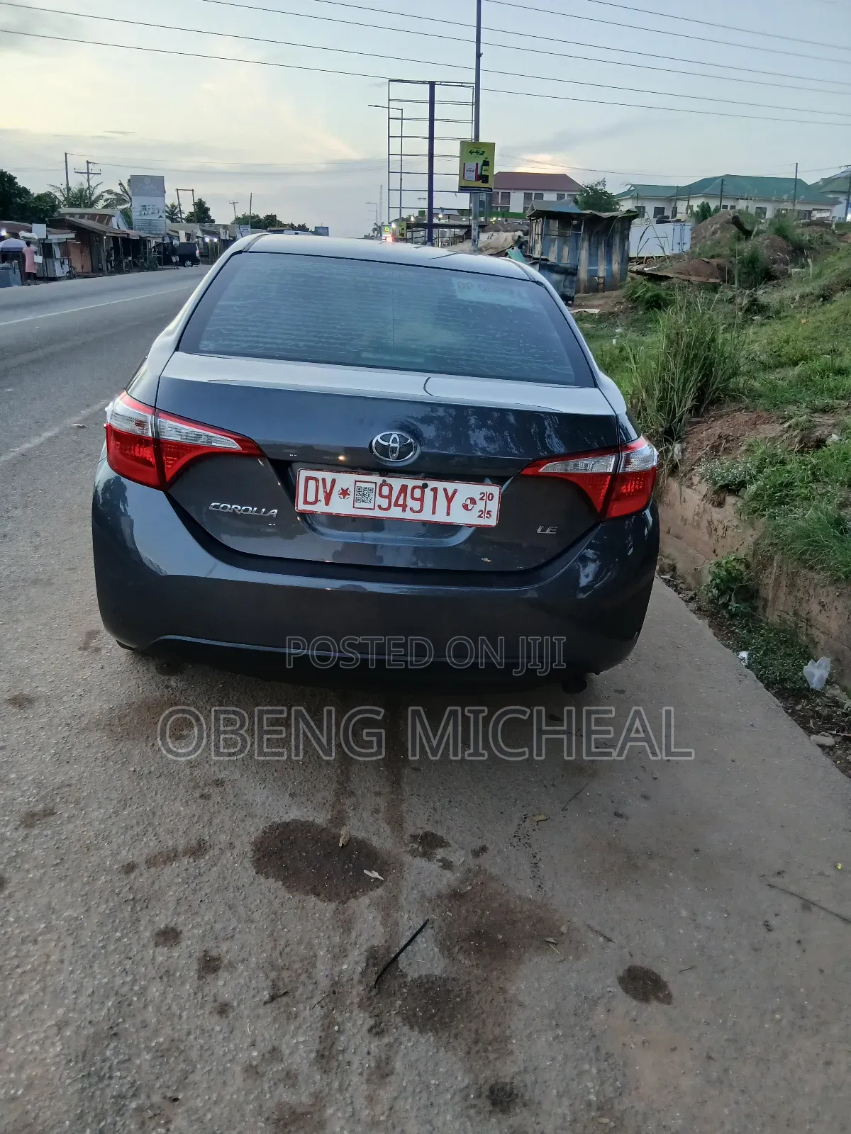 Toyota Corolla 2016 Black