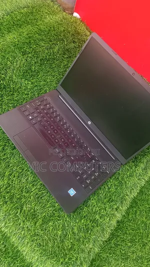 Laptop HP 15-Dw0037wm 8GB Intel SSD 256GB