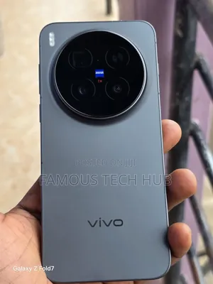 New Vivo X200 Ultra 512 GB Black