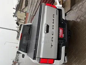 Toyota Tacoma Bucket Cover 2023 2024 2025