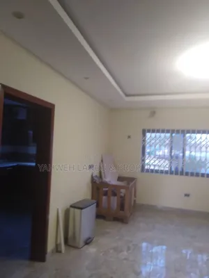 3bdrm Apartment in Teshie for rent