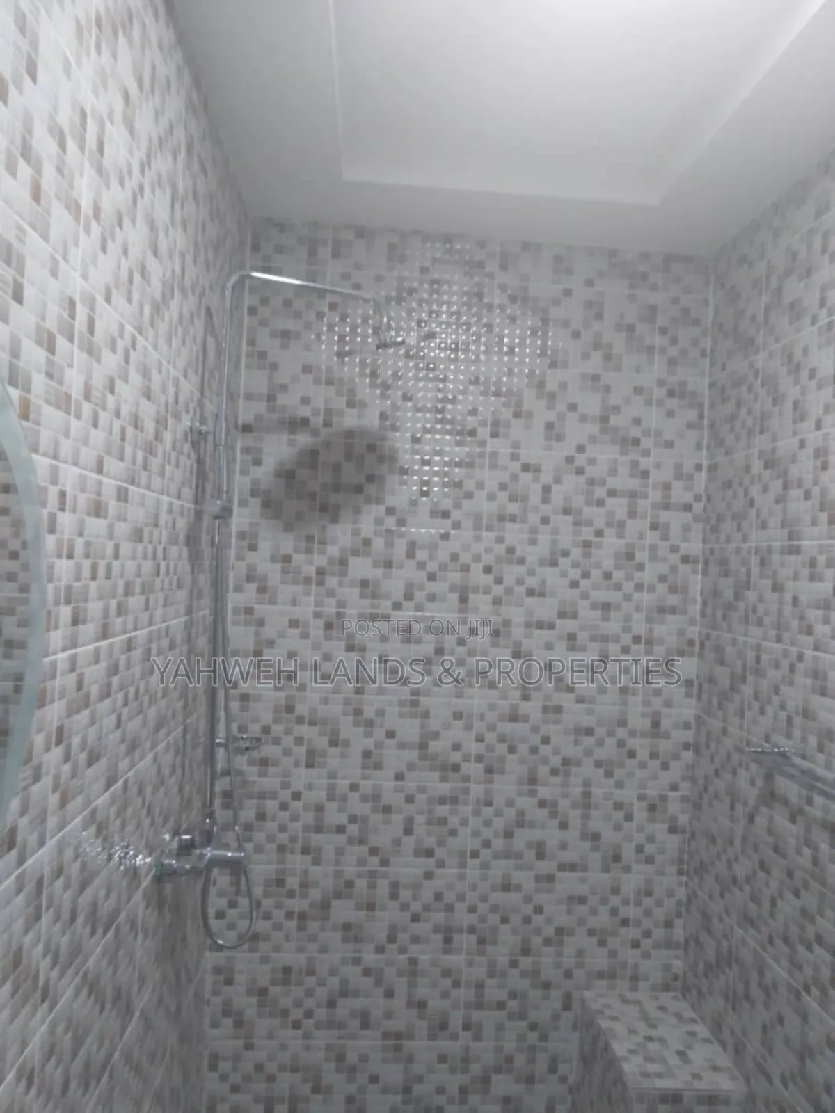 3bdrm Apartment in Teshie for rent