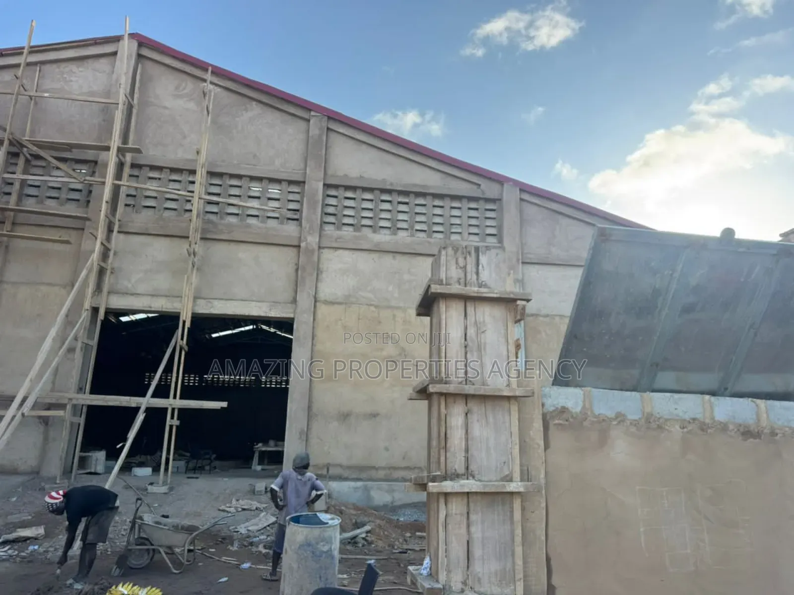 1300 SQM Warehouse With Office Complex Tantra Hills