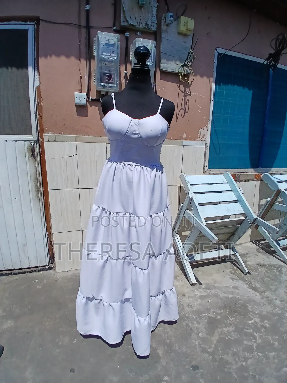 Tesaa Clothing