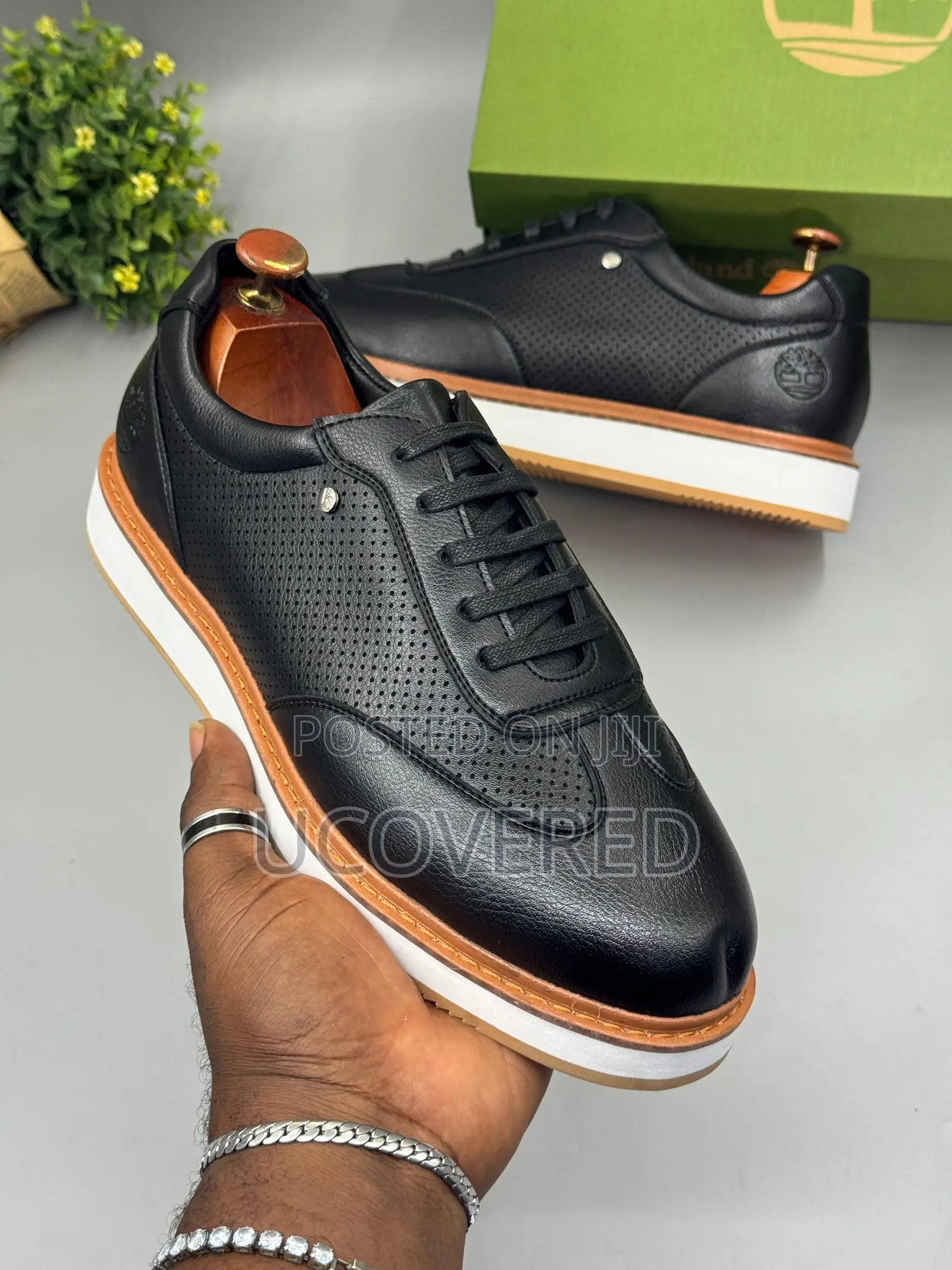 Timberland High Quality Unisex Laced Sneakers