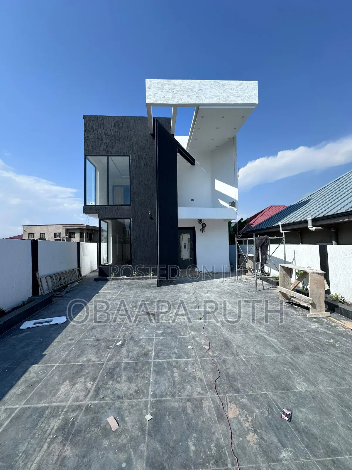 4bdrm House in Baatsona Spintex for sale