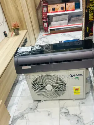 Efficient Air. Condition Pearl Air. Condition 1.5 Hp Mirror Black