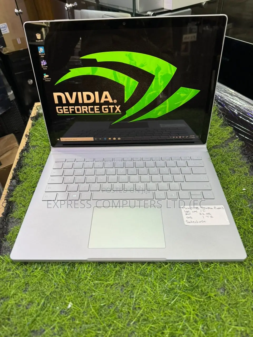Laptop Microsoft Surface Book 3 32GB Intel Core I7 SSHD (Hybrid) 1T