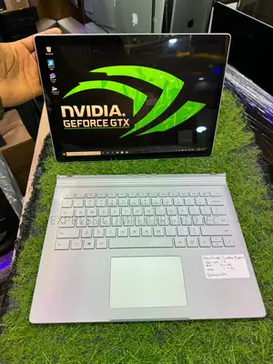 Laptop Microsoft Surface Book 3 32GB Intel Core I7 SSHD (Hybrid) 1T