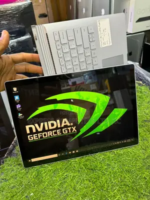 Laptop Microsoft Surface Book 3 32GB Intel Core I7 SSHD (Hybrid) 1T