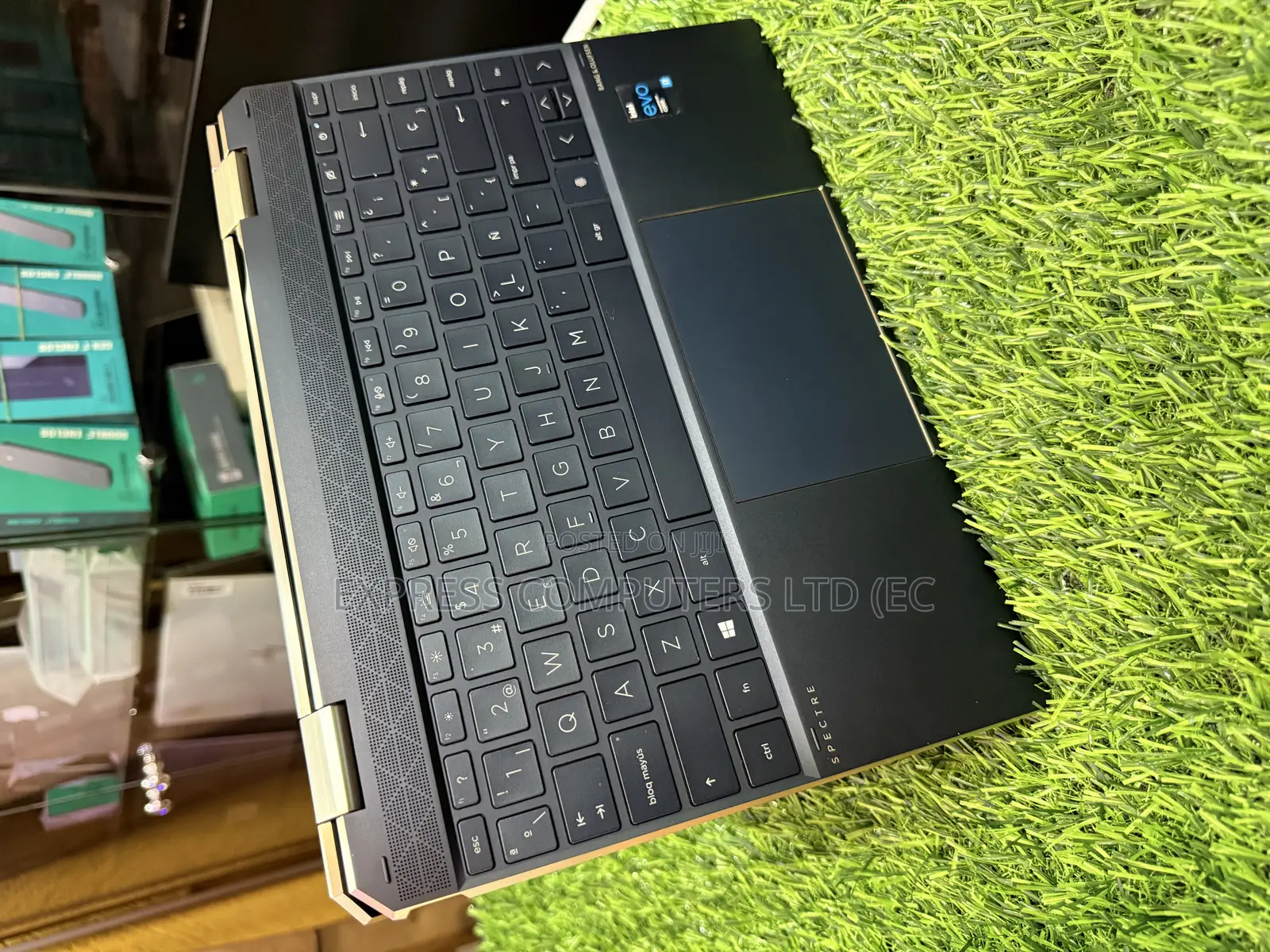 Laptop HP Spectra 13 16GB Intel Core I7 SSD 512GB