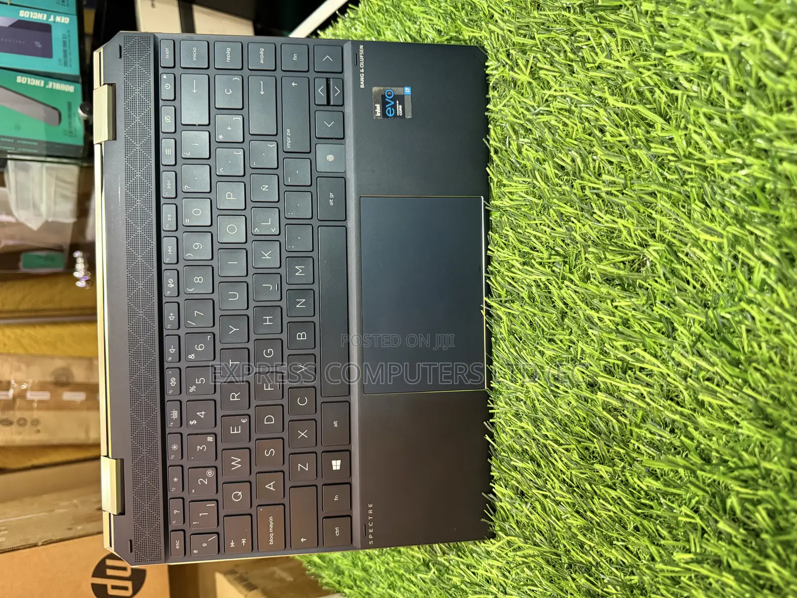 Laptop HP Spectra 13 16GB Intel Core I7 SSD 512GB