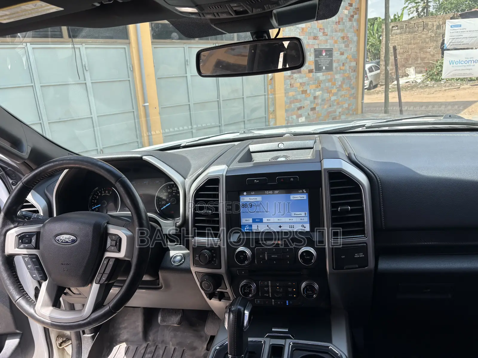 Ford F-150 2019 White
