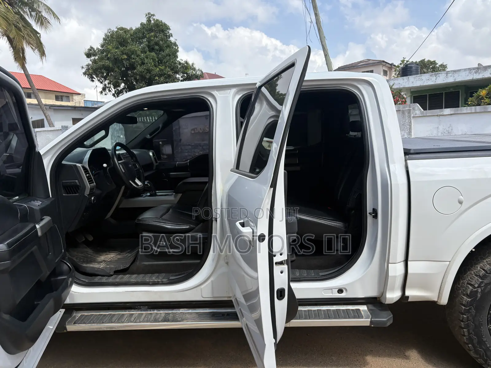 Ford F-150 2019 White