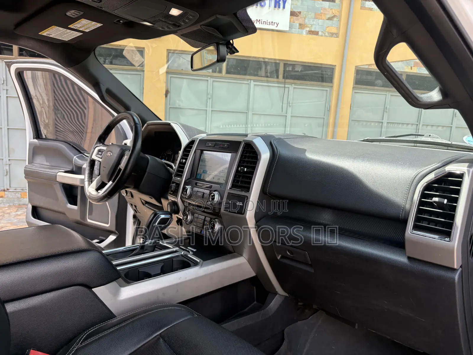 Ford F-150 2019 White