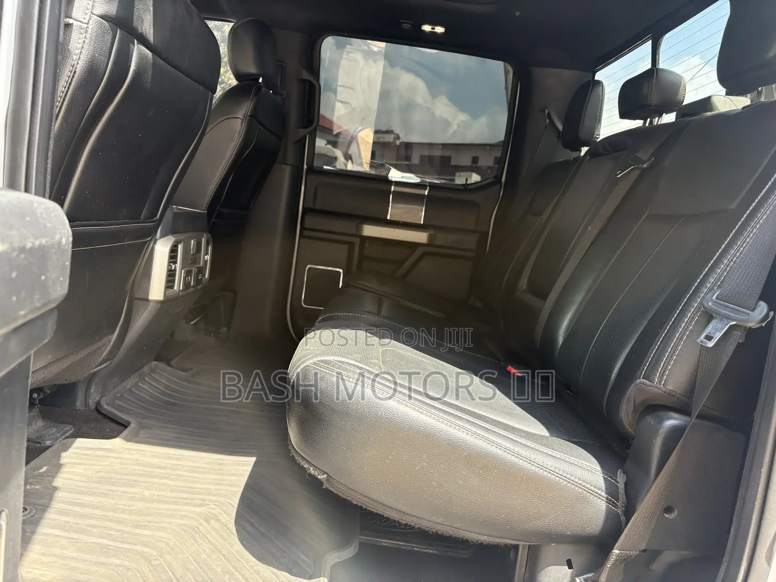 Ford F-150 2019 White