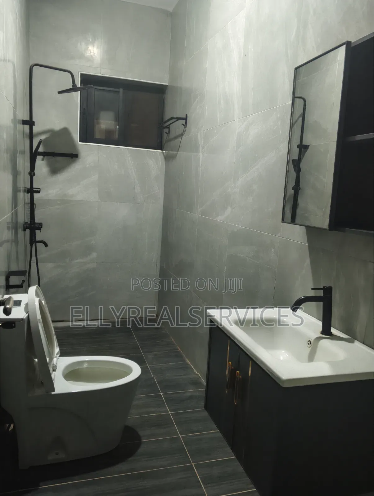 2bdrm Apartment in Ellyrealservices, Adenta for rent