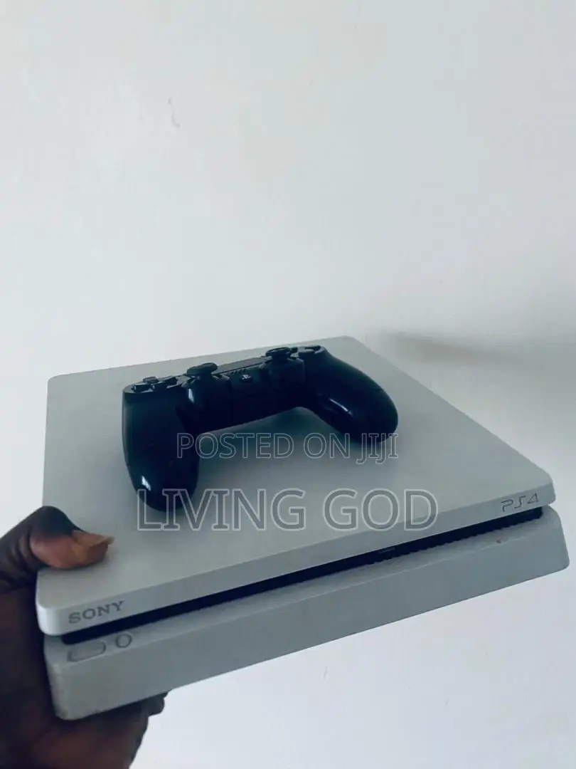 Ps4 Console