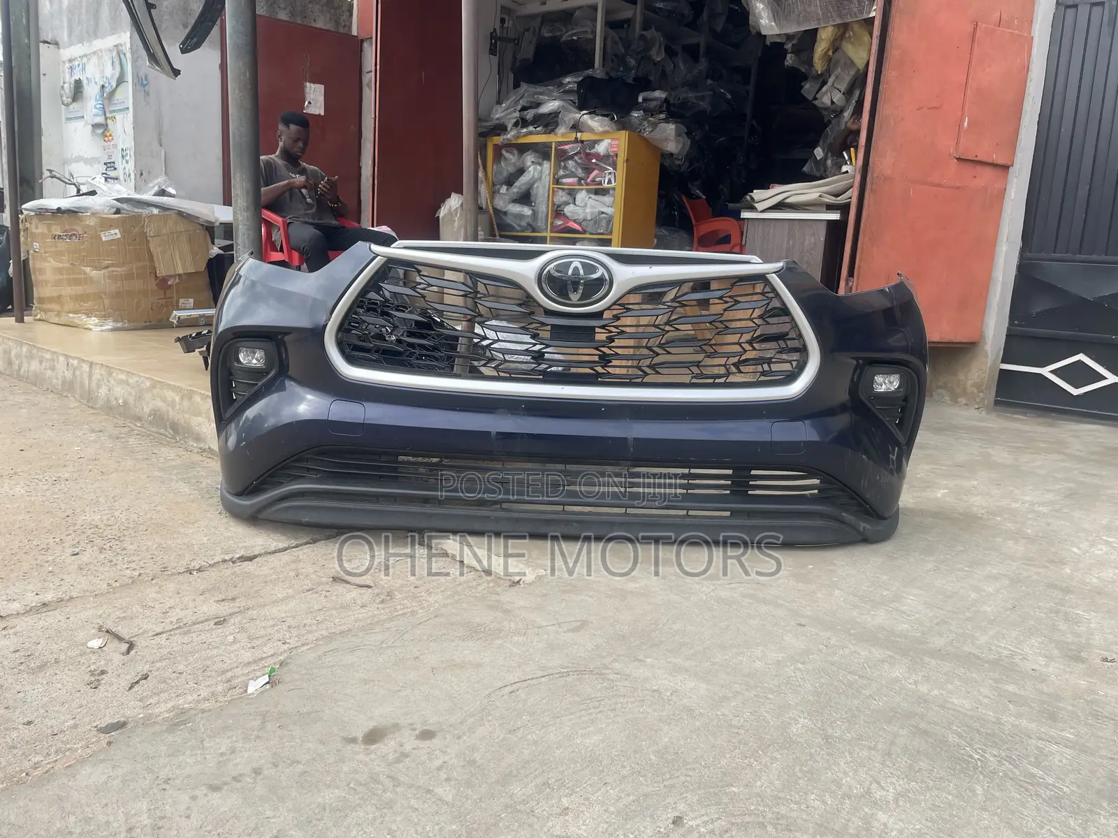 Toyota Highlander 2019-2024 Front Bumper Complete Available