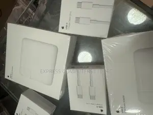 Mac Book Pro Charger -87 Watts Usb C Fast Charger Original Brand New