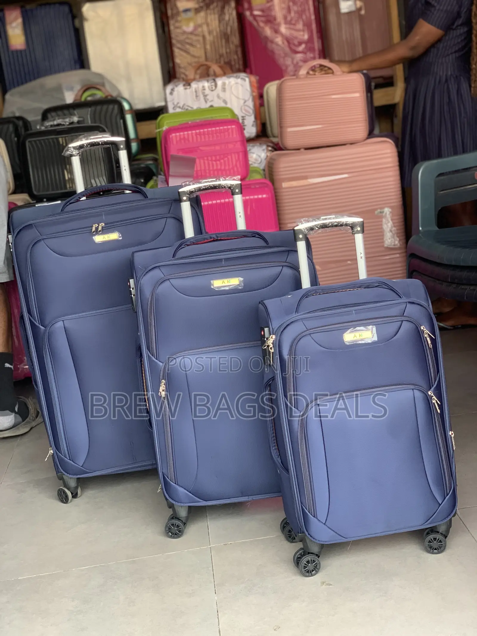 Top Quality Ak Fabric Material 3set Traveling.