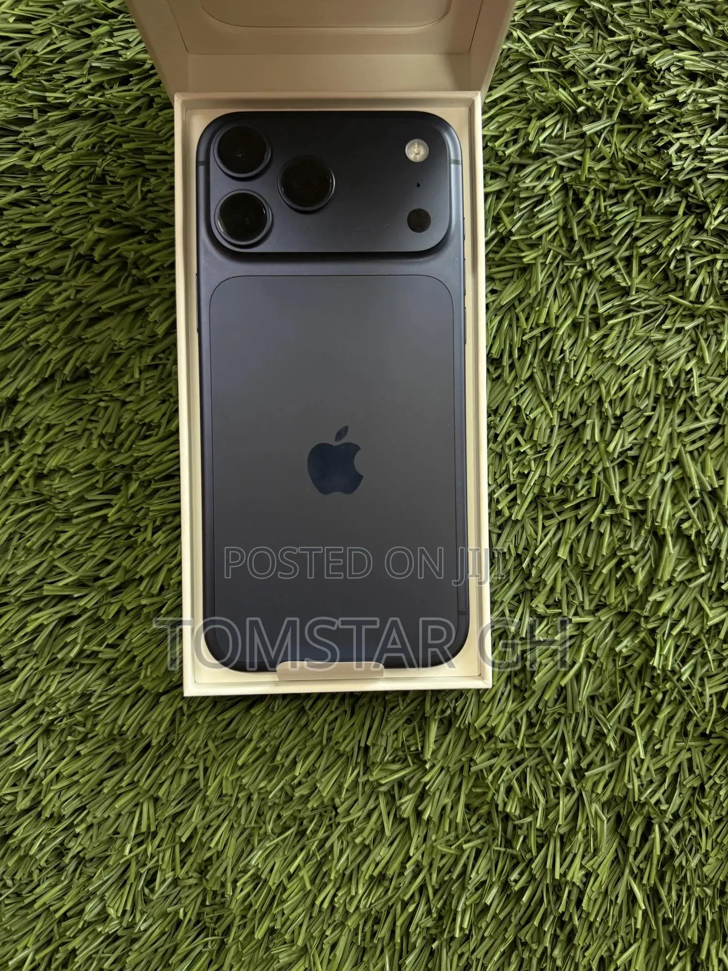 New Apple iPhone 17 Pro Max 256 GB Blue