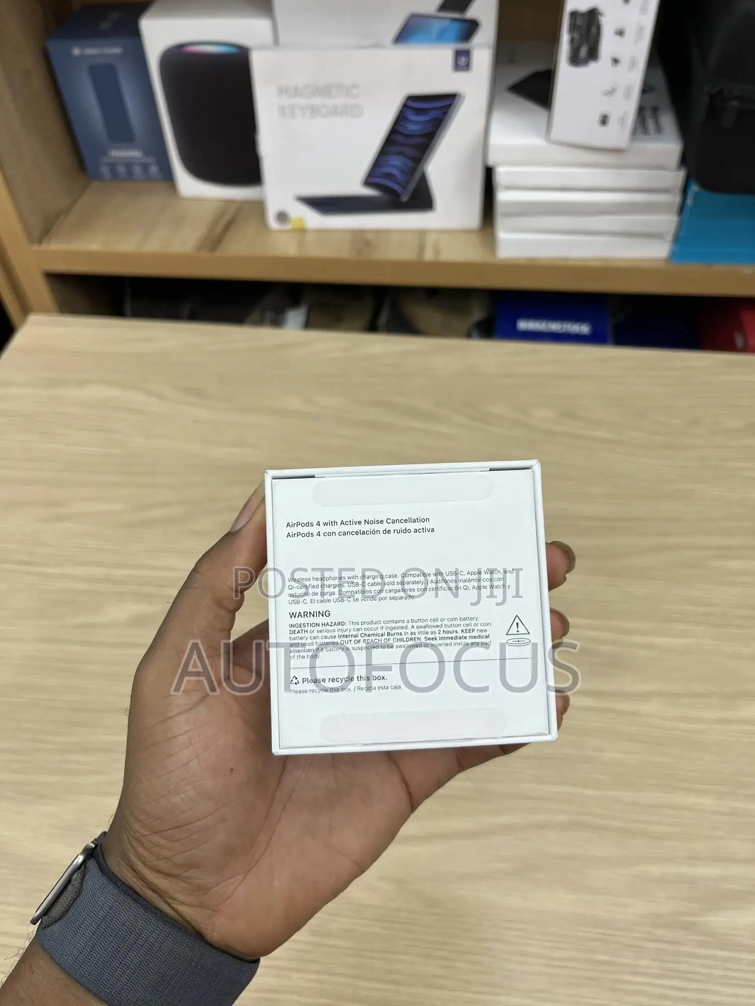 Airpods 4 Noise Cancellation