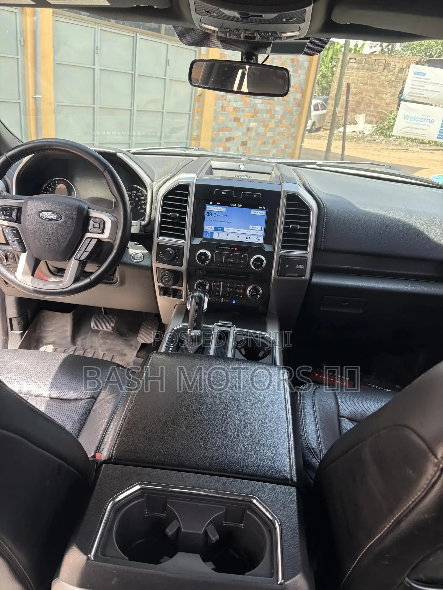 Ford F-150 2019 White