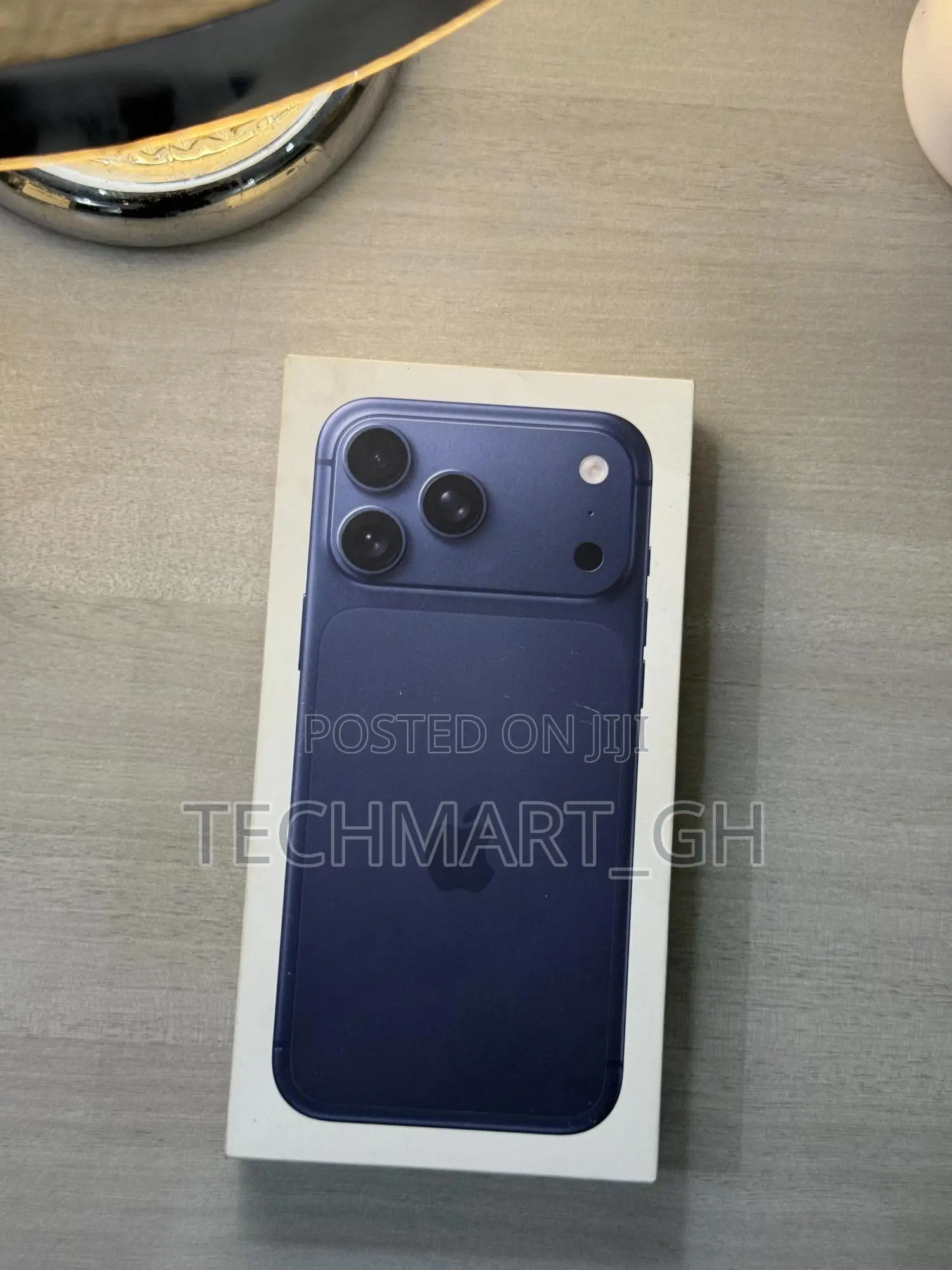 New Apple iPhone 17 Pro Max 256 GB Blue