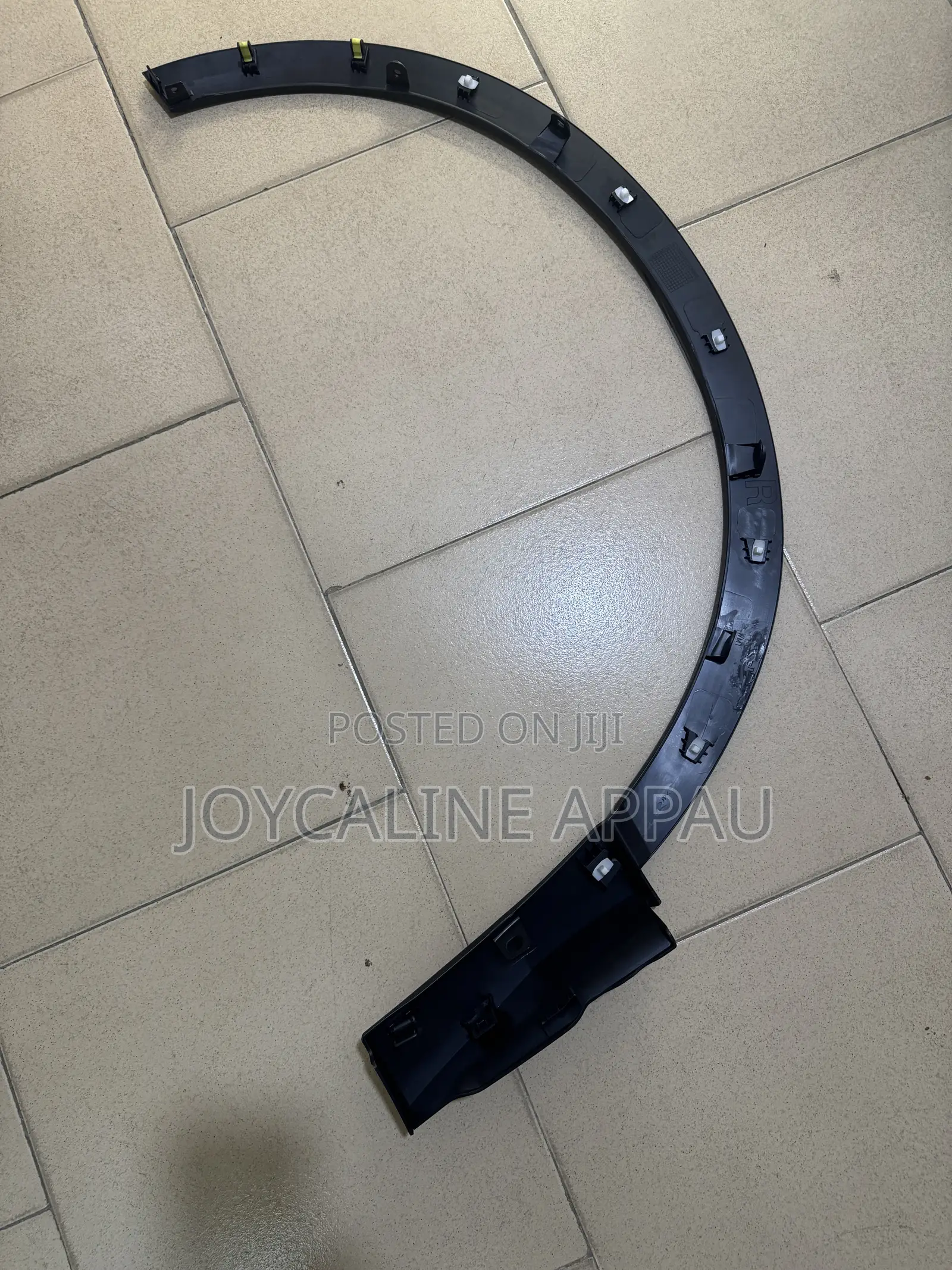 Honda CRV 2017 to 2022 Fender Moulding.