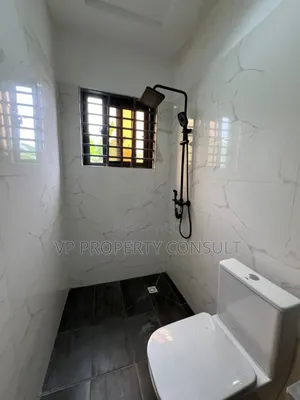 3bdrm House in Oyarifa for sale
