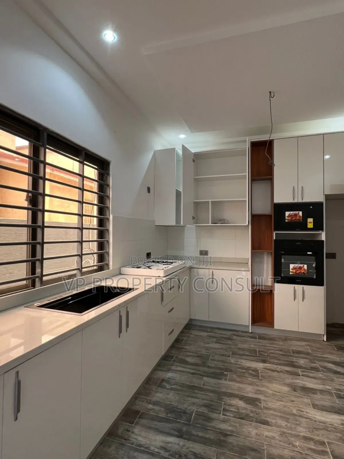 3bdrm House in Oyarifa for sale