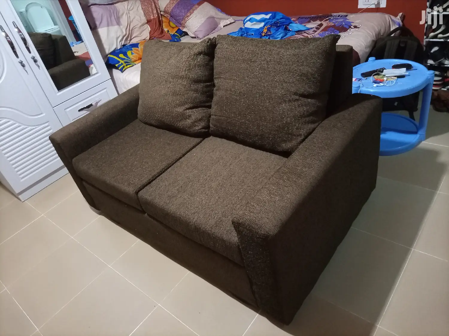 2in1 Cofe Chair For Sell. Free Delivery