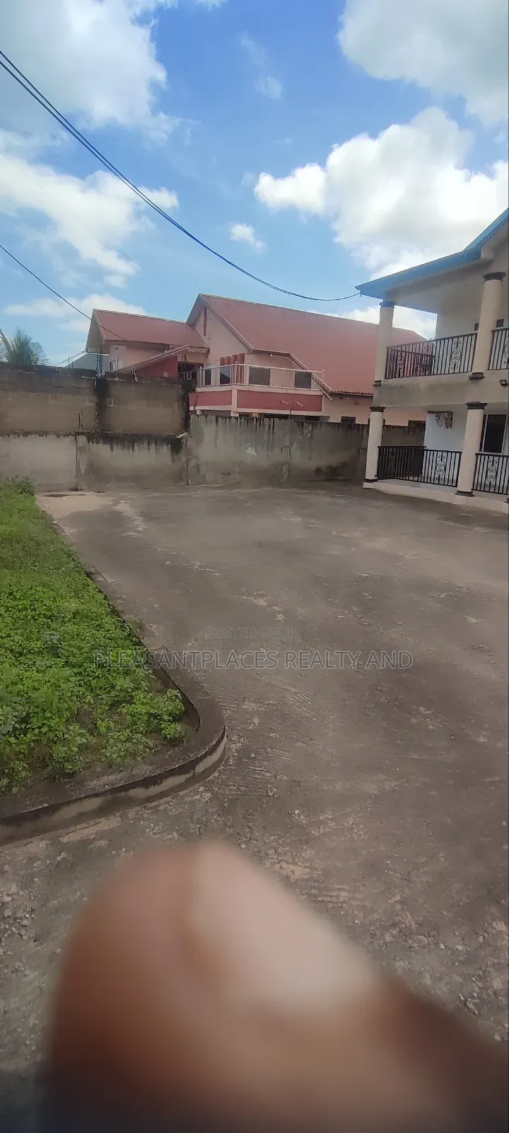 5bdrm House in Pleasantplaces, Ofankor for sale