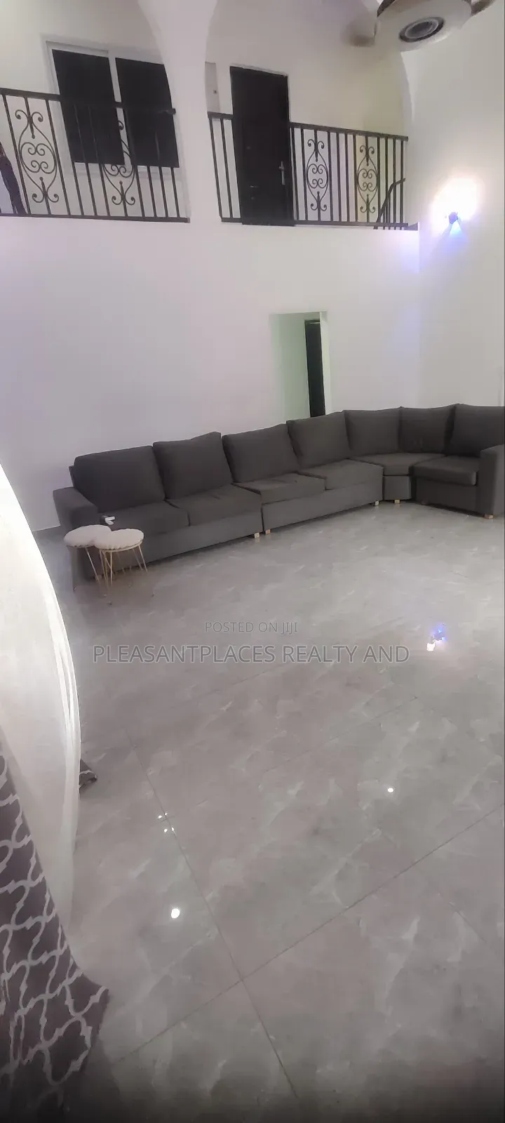 5bdrm House in Pleasantplaces, Ofankor for sale