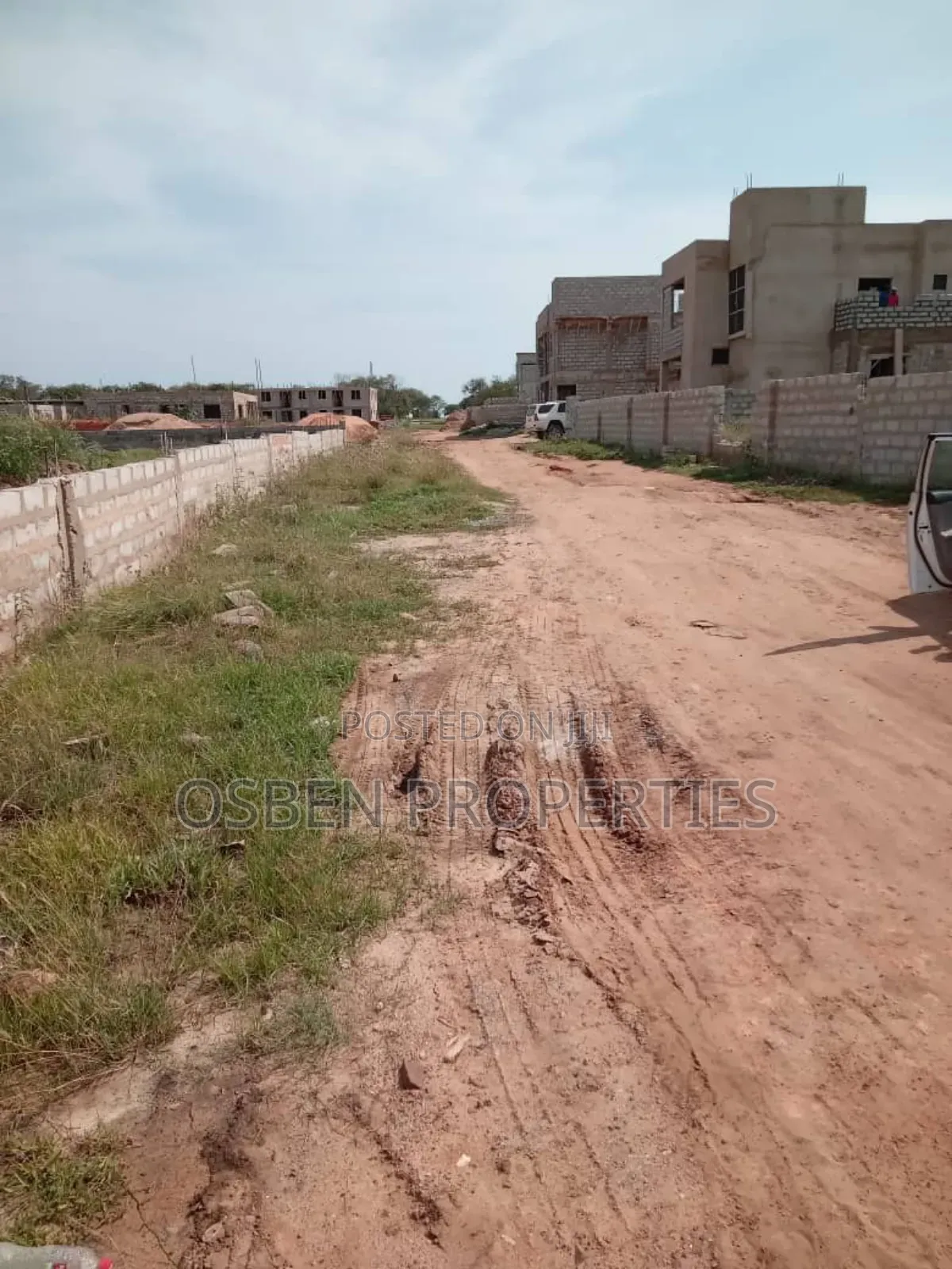 One Plot of Land for Sale at Sakumono