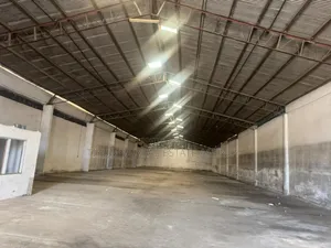 1,300 Warehouse For Rent In