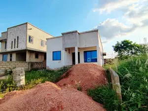 3bdrm House in Luxelooks Properties, Adenta for sale