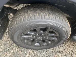 New Toyota Hilux 2023 Gray