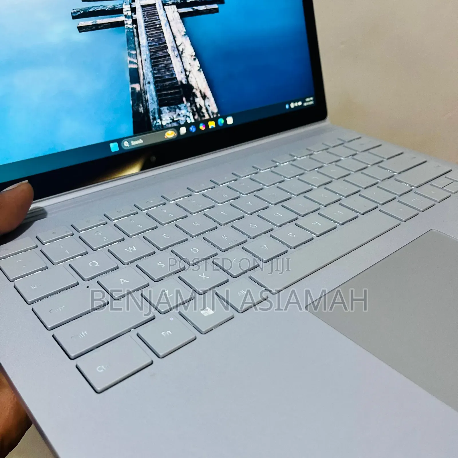 Laptop Microsoft Surface Laptop 8GB Intel SSD 256GB