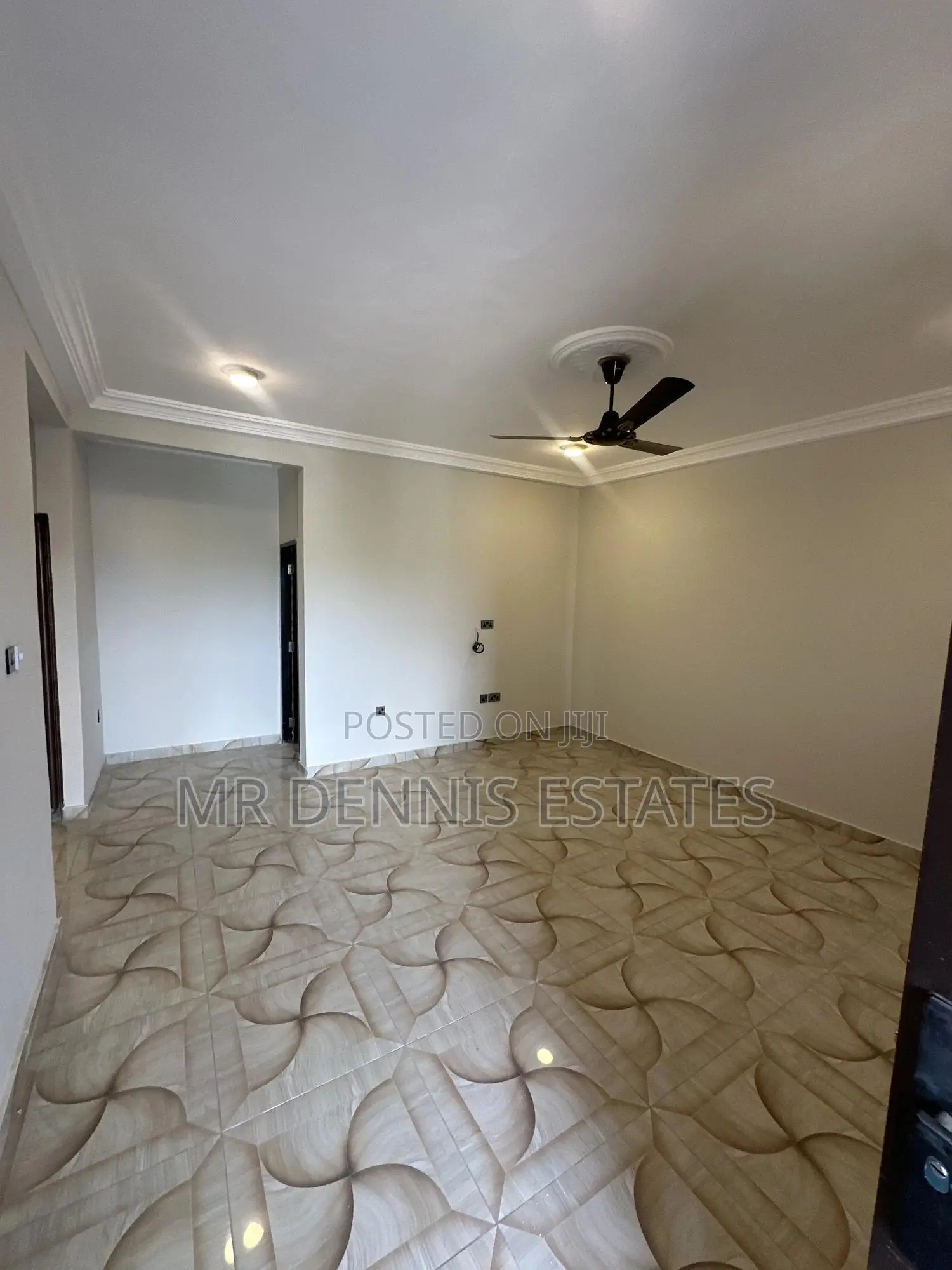 2bdrm Apartment in Westhills Mall Apts for rent
